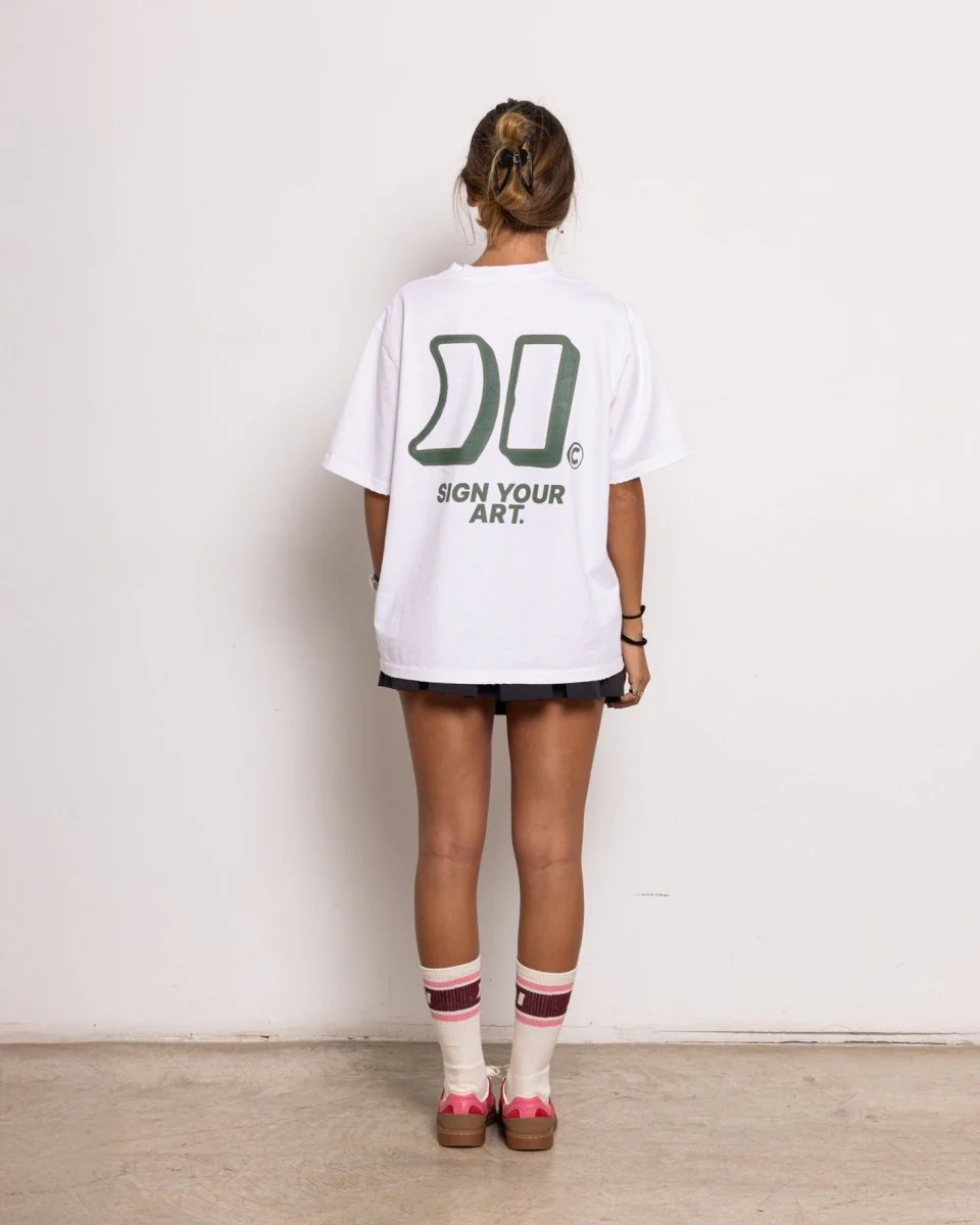 Camiseta blanca icónica de Coolway Camiseta blanca icónica de Coolway